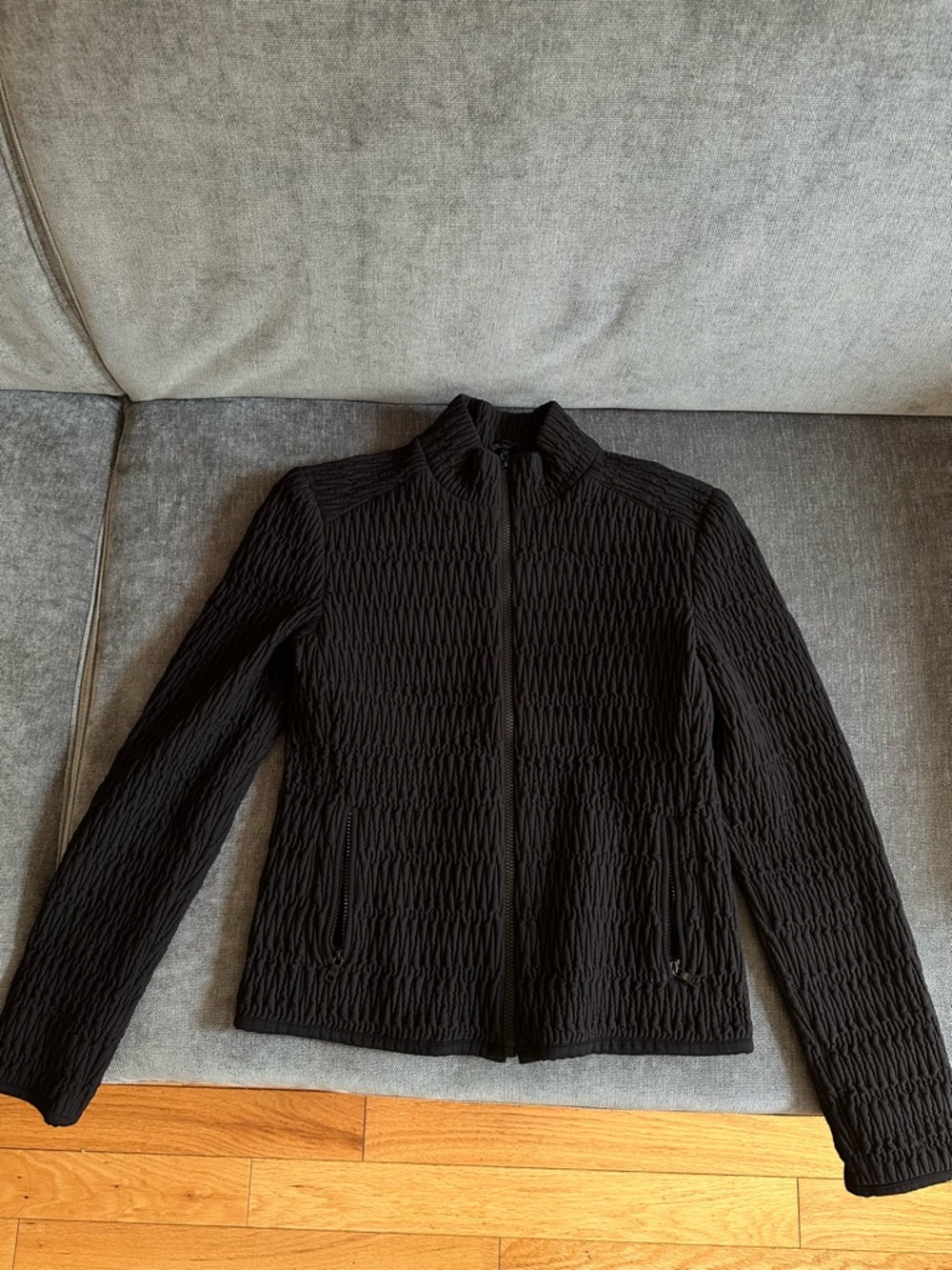 Vintage Prada Plissed Elegant Soft Jacket / SS2009 - Picture 2 of 12